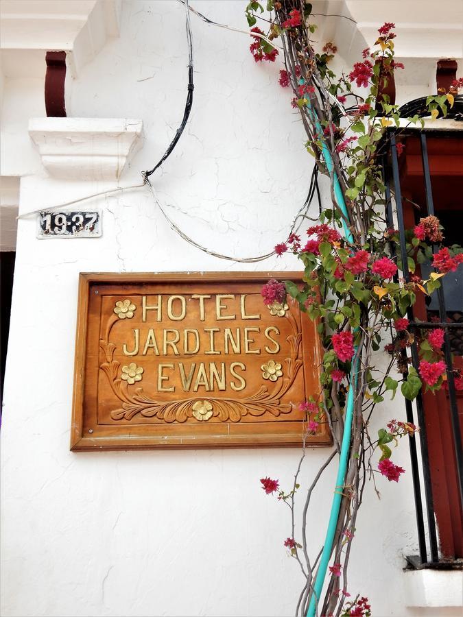 Hotel Jardines Evans By Geh Suites มอมโปส ภายนอก รูปภาพ