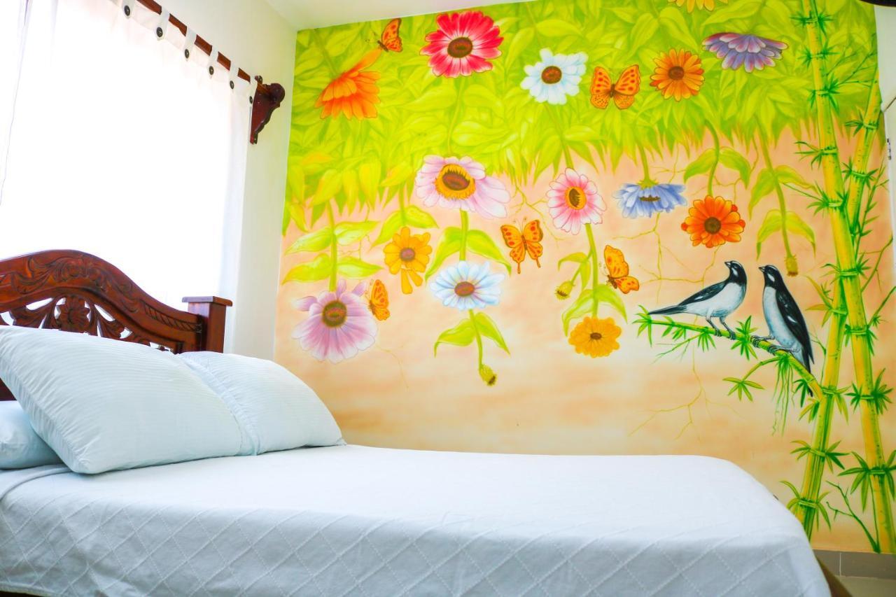 Hotel Jardines Evans By Geh Suites มอมโปส ภายนอก รูปภาพ