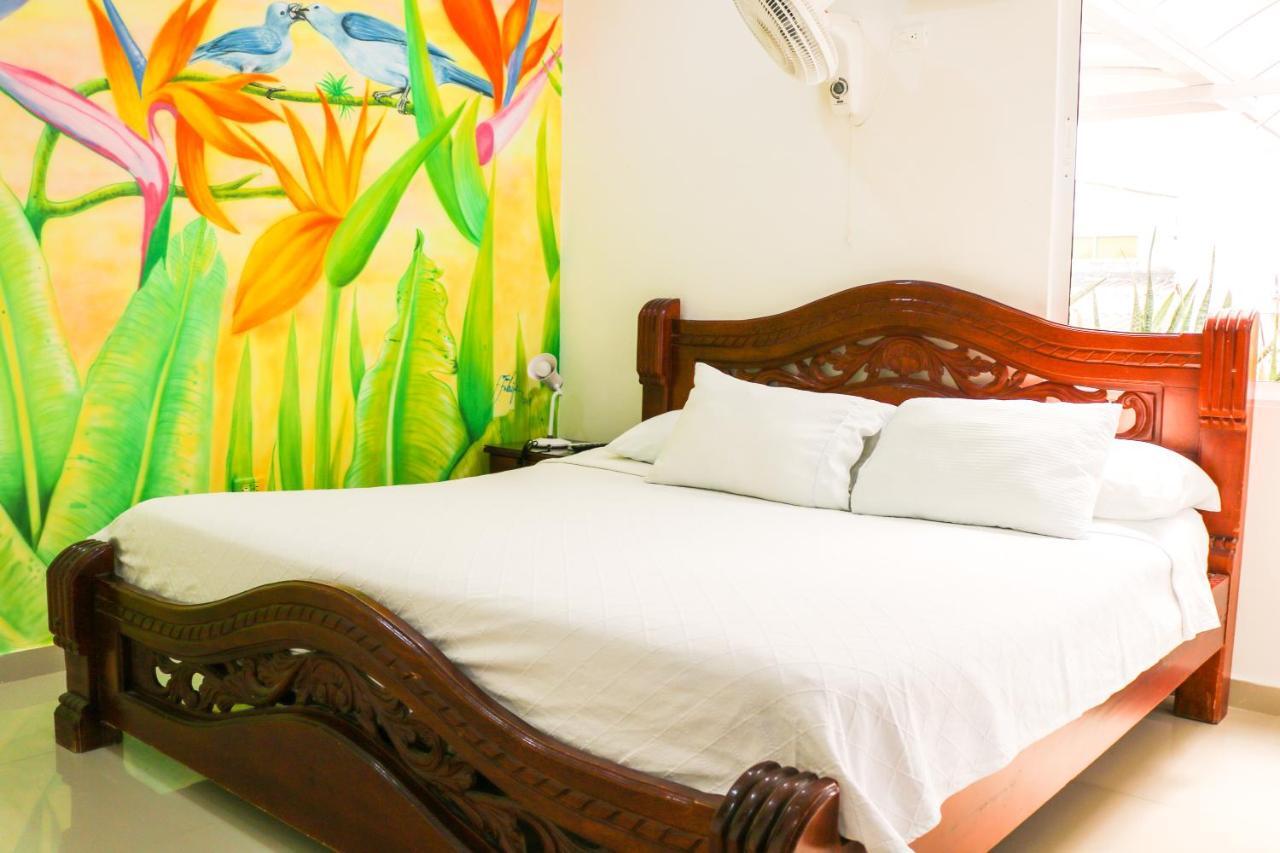 Hotel Jardines Evans By Geh Suites มอมโปส ภายนอก รูปภาพ